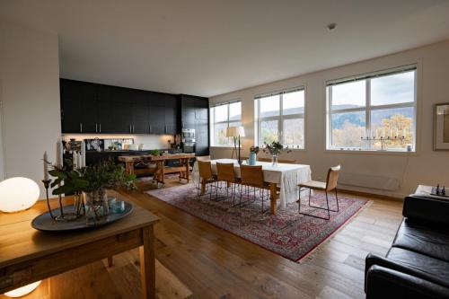 022 – Espevik Studios-03535