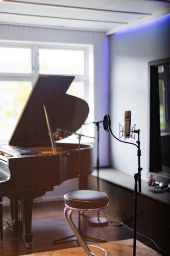 103 – Espevik Studios-03971