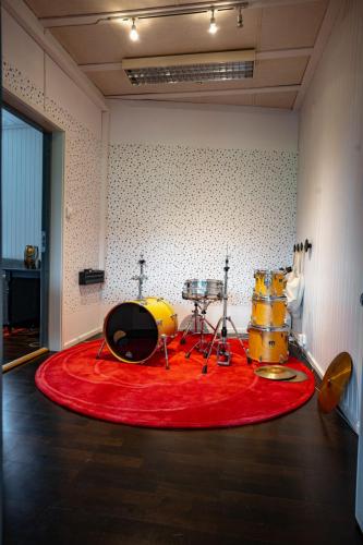 107 – Espevik Studios-03655